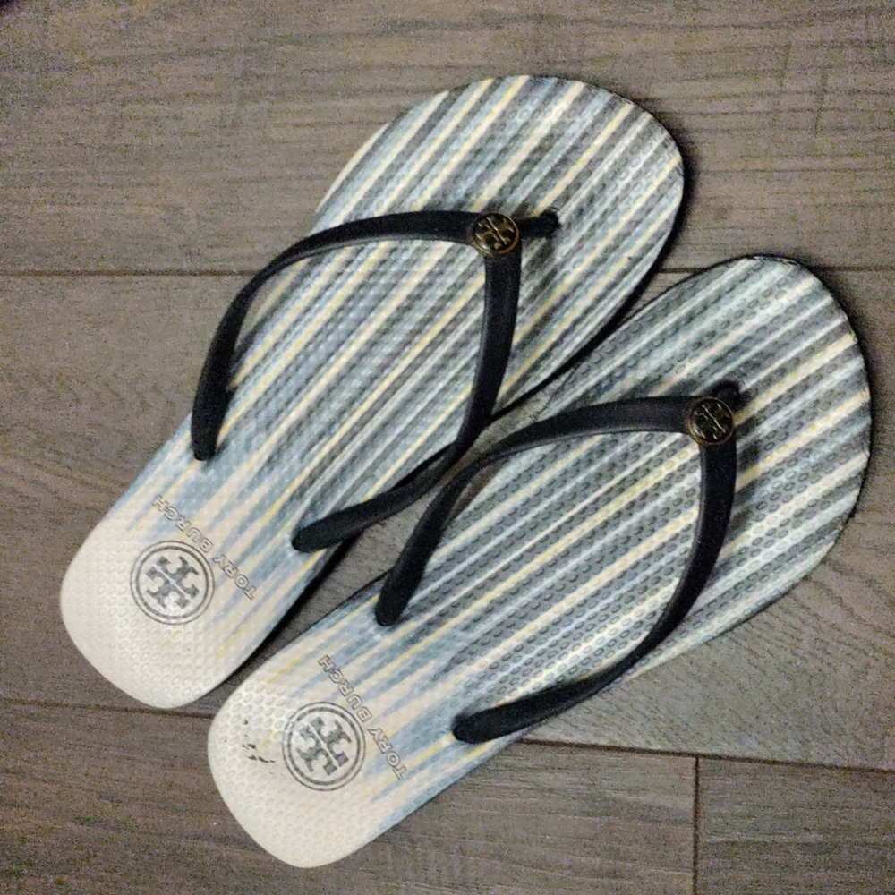 Tory Burch Rubber Logo Graphic Flip Flop Sandals